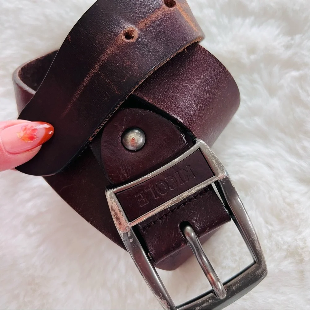 Vintage Nicole Genuine Leather Belt Brown 37” x 1.5”
